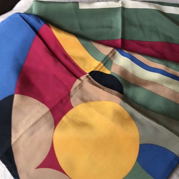 Vintage silk scarf - Picture 5 of 6